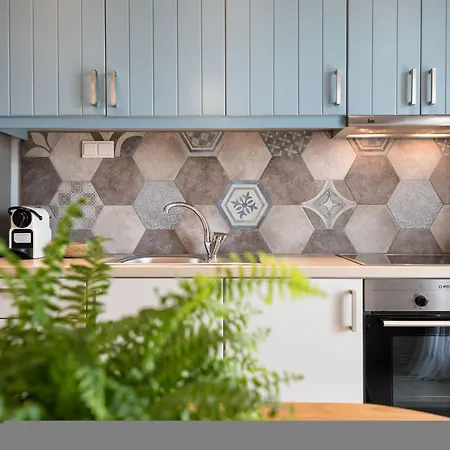 Michael Zeppos * Νάουσα