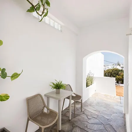 Apartment Michael Zeppos Naousa (Paros)