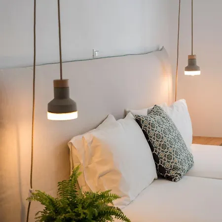 Michael Zeppos * Νάουσα