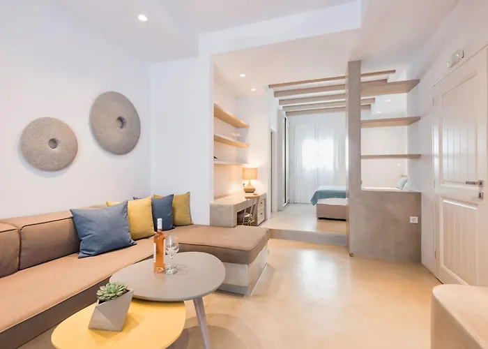 Michael Zeppos Appartement Naousa